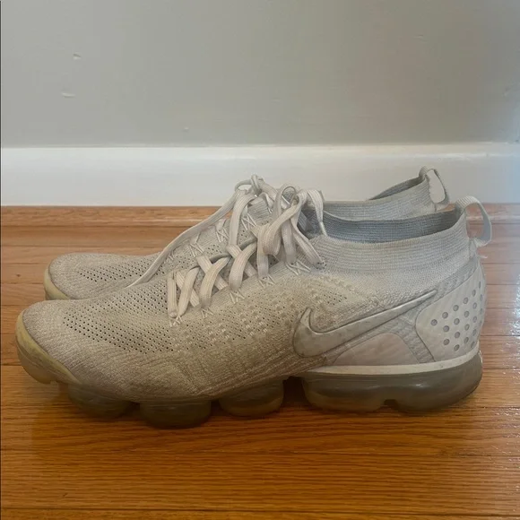 Nike Air Vapormax Flyknit Size Men’s 13 Triple Whiteout Vast Grey OG - Picture 1 of 5